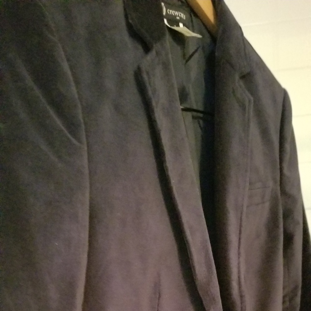 #jcrew #crewcuts #velvet #boys #holiday #blazer